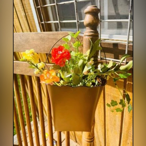 *Mixed Tea Rose Bush Faux Floral - Picture 3 of 10